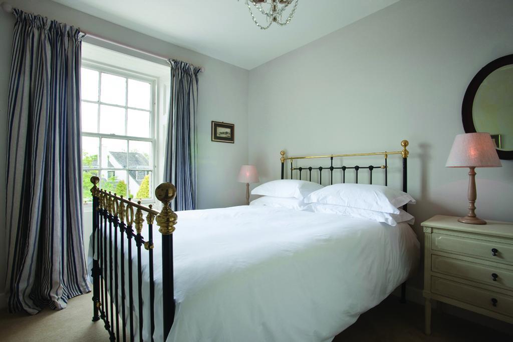 The Bridge Inn Ratho Экстерьер фото